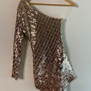 Rose gold dress one sleeve